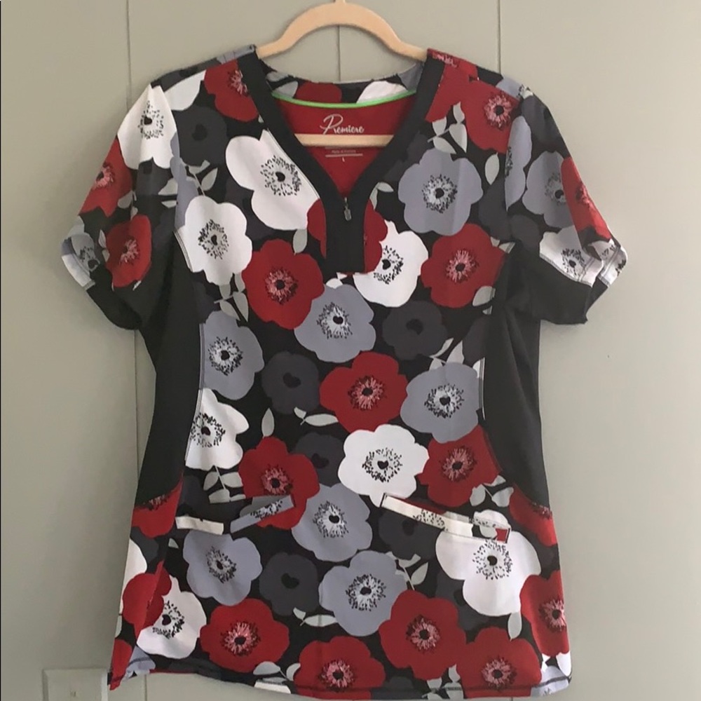 Scrub top